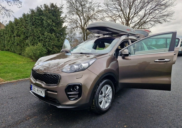Kia Sportage cena 75900 przebieg: 105000, rok produkcji 2016 z Zakliczyn małe 781